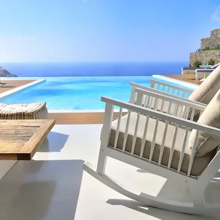 Villa In Mykonos Near Elia Beach *